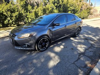 Used 2012 Ford Focus Titanium image 1