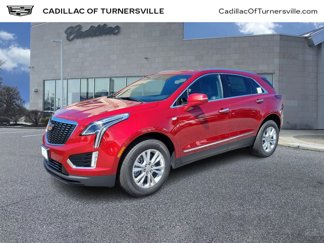 New 2025 Cadillac XT5 Luxury image 1