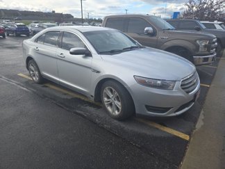 Used 2013 Ford Taurus SEL image 1