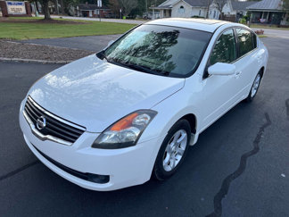 Used 2009 Nissan Altima 2.5 SL w/ SL Pkg image 1