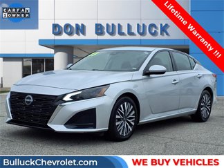 Used 2023 Nissan Altima 2.5 SV image 1