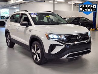 Certified 2024 Volkswagen Taos S image 1