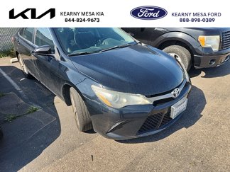 Used 2016 Toyota Camry SE image 1