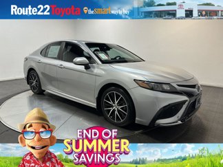Certified 2021 Toyota Camry SE image 1
