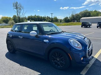 Used 2018 MINI Cooper S image 1