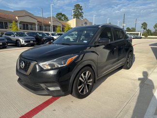 Used 2019 Nissan Kicks SR image 1