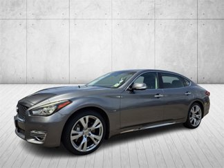 Used 2017 INFINITI Q70 L 3.7 w/ Deluxe Touring Package image 1