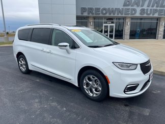 Used 2021 Chrysler Pacifica Limited image 1