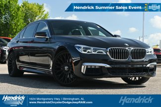 Used 2016 BMW 750i w/ Executive Package image 1