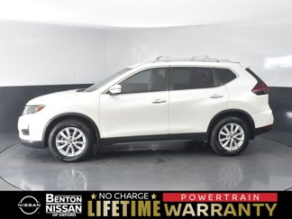 Used 2018 Nissan Rogue SV image 1