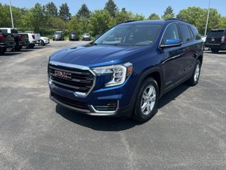 Certified 2022 GMC Terrain SLE w/ Driver Convenience Package image 1