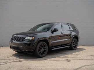 Used 2019 Jeep Grand Cherokee Altitude image 1