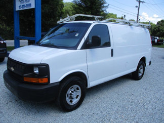 Used 2015 Chevrolet Express 2500 image 1