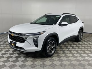 New 2025 Chevrolet Trax LT w/ Driver Confidence Package image 1