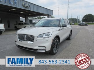 Used 2023 Lincoln Aviator Reserve w/ Equipment Group 201A image 1
