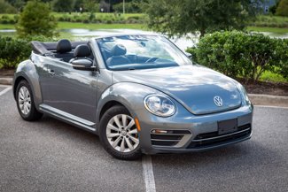 Used 2018 Volkswagen Beetle 2.0T S image 1
