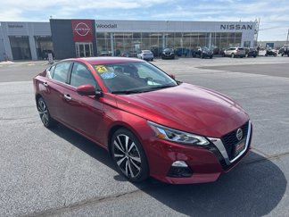 Used 2021 Nissan Altima 2.5 Platinum image 1