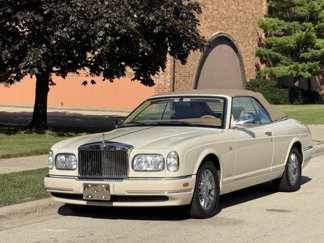 Used 2002 Rolls-Royce Corniche image 1