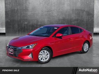 Used 2019 Hyundai Elantra SE image 1