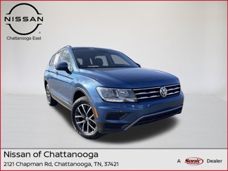 Used 2020 Volkswagen Tiguan SE image 1
