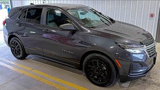 Used 2022 Chevrolet Equinox LS image 1