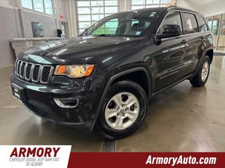 Used 2017 Jeep Grand Cherokee Laredo w/ Quick Order Package 23E image 1