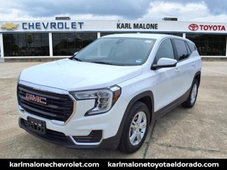 Used 2024 GMC Terrain SLE image 1