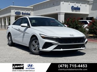 New 2025 Hyundai Elantra SE image 1