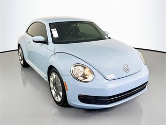 Used 2012 Volkswagen Beetle 2.5 image 1