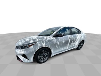 Used 2022 Kia Forte GT-Line w/ GT-Line Premium Package image 1