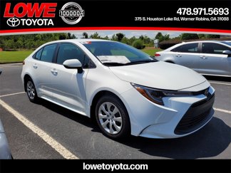 Used 2025 Toyota Corolla LE image 1