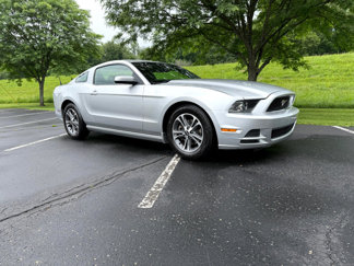 Used 2014 Ford Mustang Premium image 1