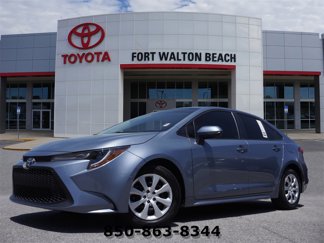 Used 2022 Toyota Corolla LE image 1