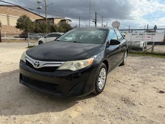 Used 2012 Toyota Camry SE image 1