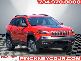 Used 2021 Jeep Cherokee Trailhawk image 1