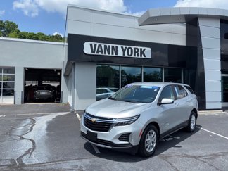 Certified 2022 Chevrolet Equinox LT image 1