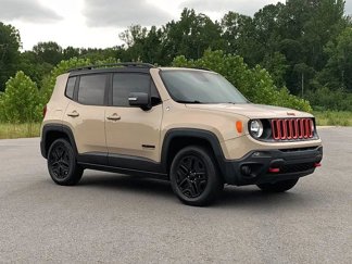 Used 2017 Jeep Renegade Trailhawk image 1