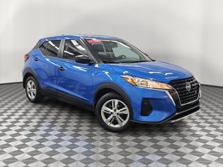 Certified 2023 Nissan Kicks S image 1