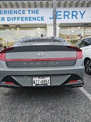 Used 2020 Hyundai Sonata SEL image 1