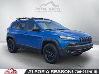 Used 2018 Jeep Cherokee Trailhawk w/ Comfort/Convenience Group image 1