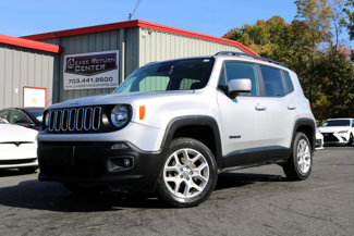 Used 2018 Jeep Renegade Latitude w/ UConnect 8.4 Nav Group image 1