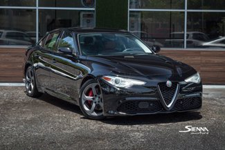Used 2018 Alfa Romeo Giulia image 1