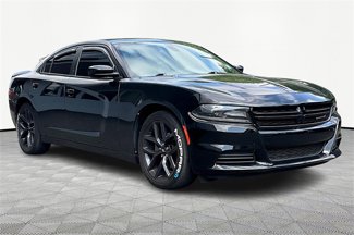 Used 2019 Dodge Charger SXT image 1