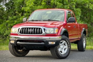 Used 2004 Toyota Tacoma 4x4 Xtracab V6 image 1