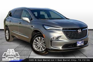 Used 2024 Buick Enclave Premium image 1