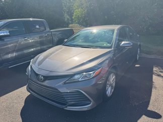 Used 2024 Toyota Camry LE image 1