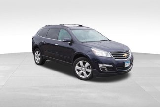 Used 2017 Chevrolet Traverse LT w/ Style and Technology Package image 1