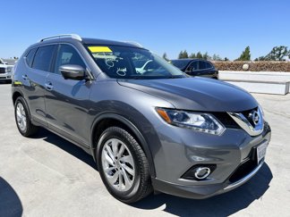 Used 2015 Nissan Rogue SL w/ SL Premium Package image 1
