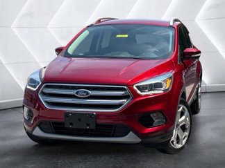 Used 2019 Ford Escape Titanium image 1