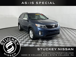 Used 2014 Kia Sorento LX image 1